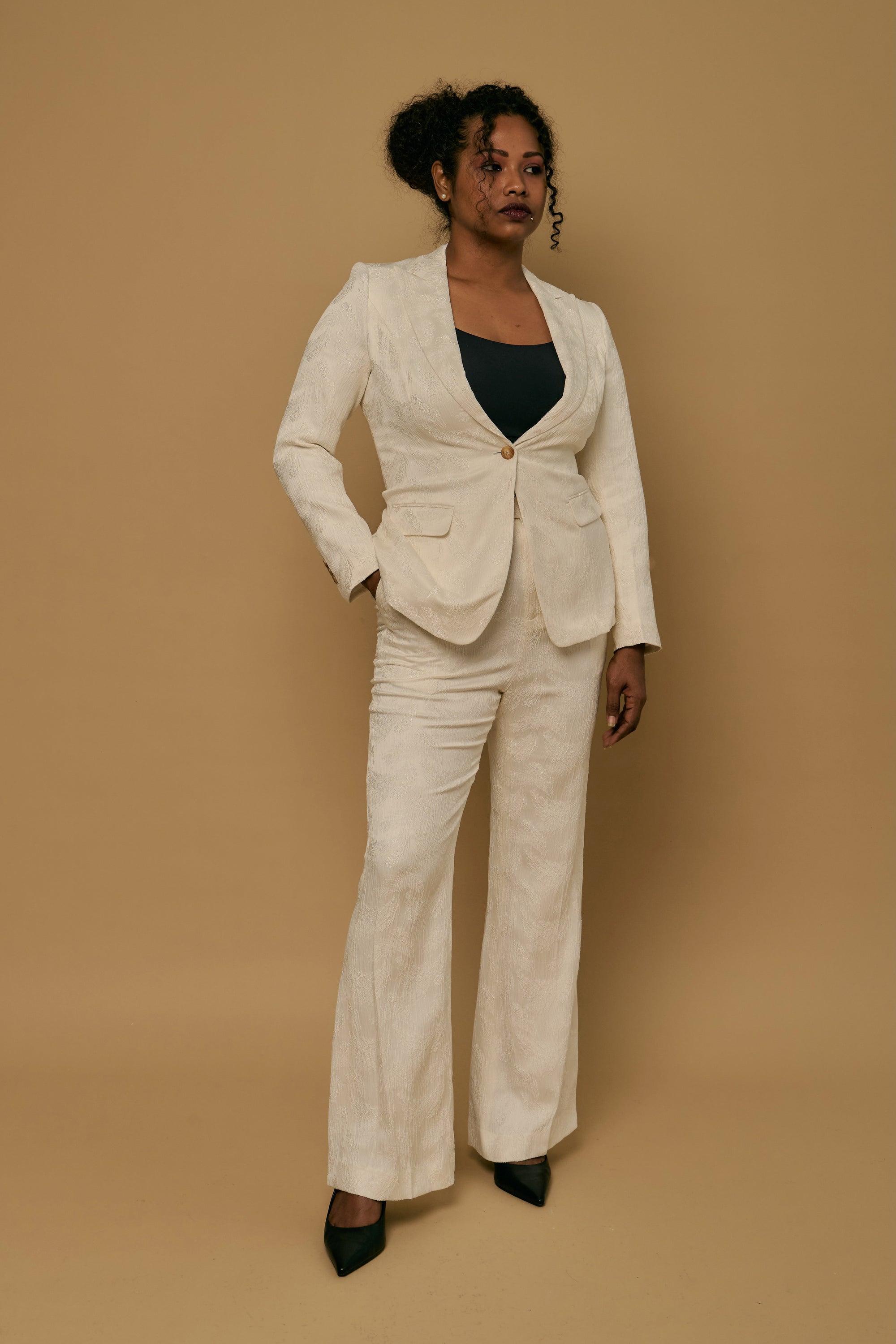 Flo Blazer in White