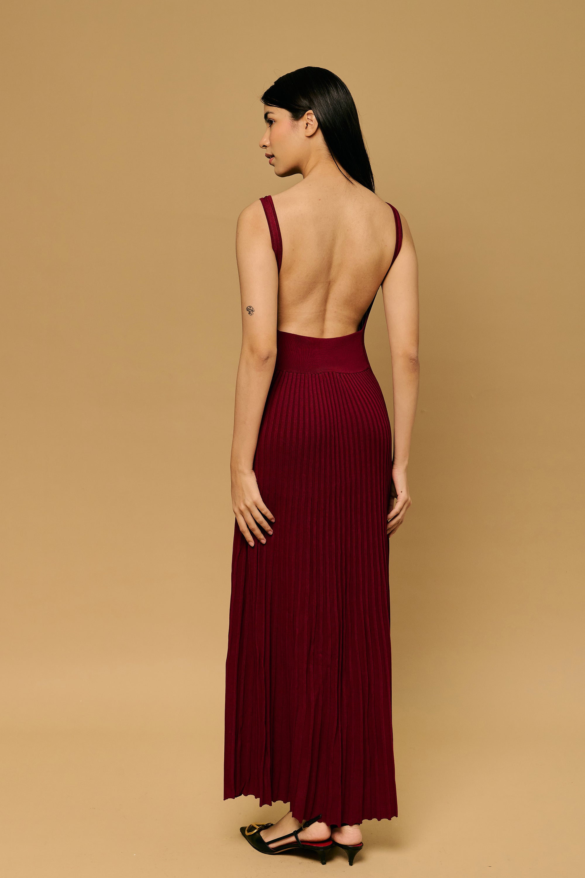 Borrow-Me in Burgundy