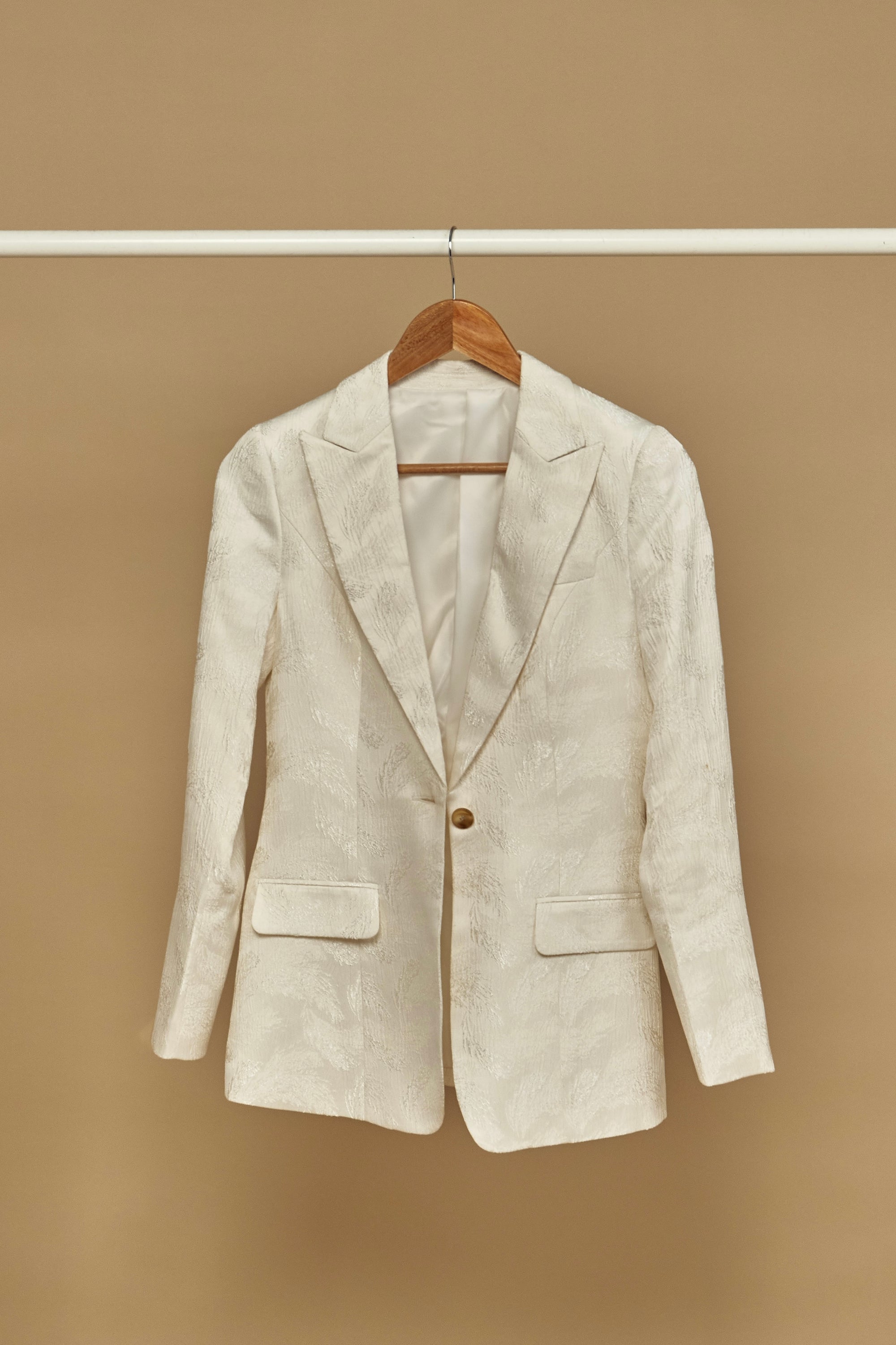 Flo Blazer in White