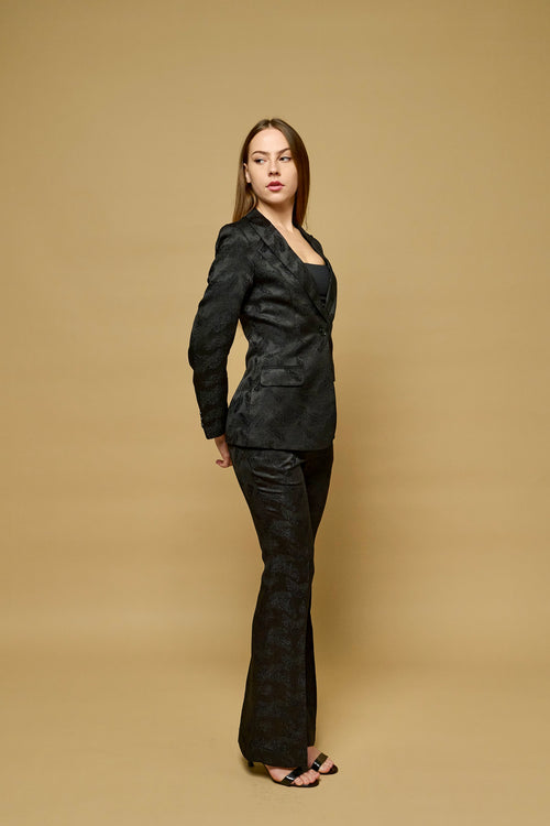 Flo Blazer in Black